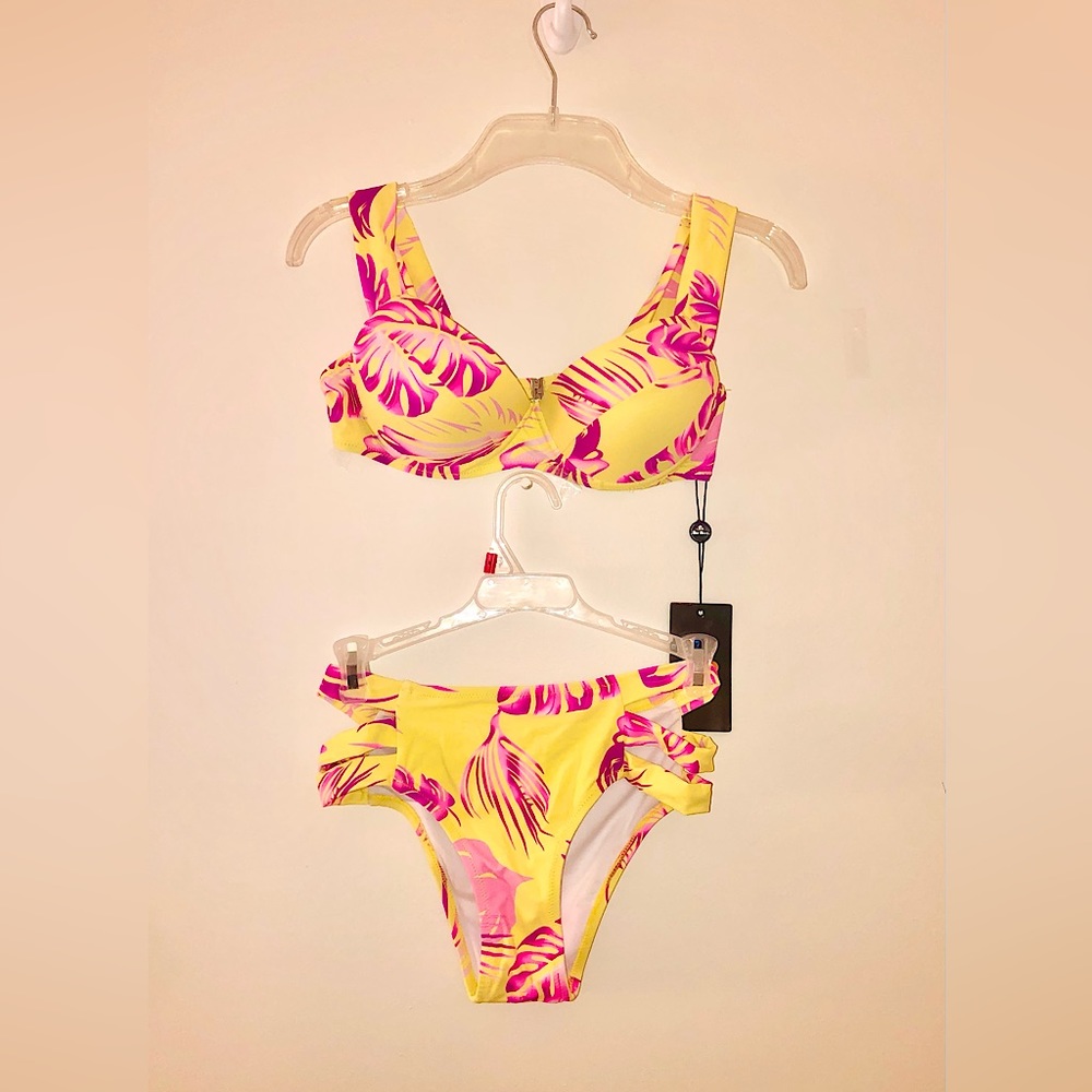 Fashion Nova Swimwear Highwaisted Tropical Bikini Small